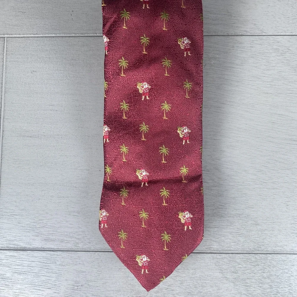 Tommy Bahama Necktie Mens Burgundy Santa Palm Tree Tropical Silk Christmas